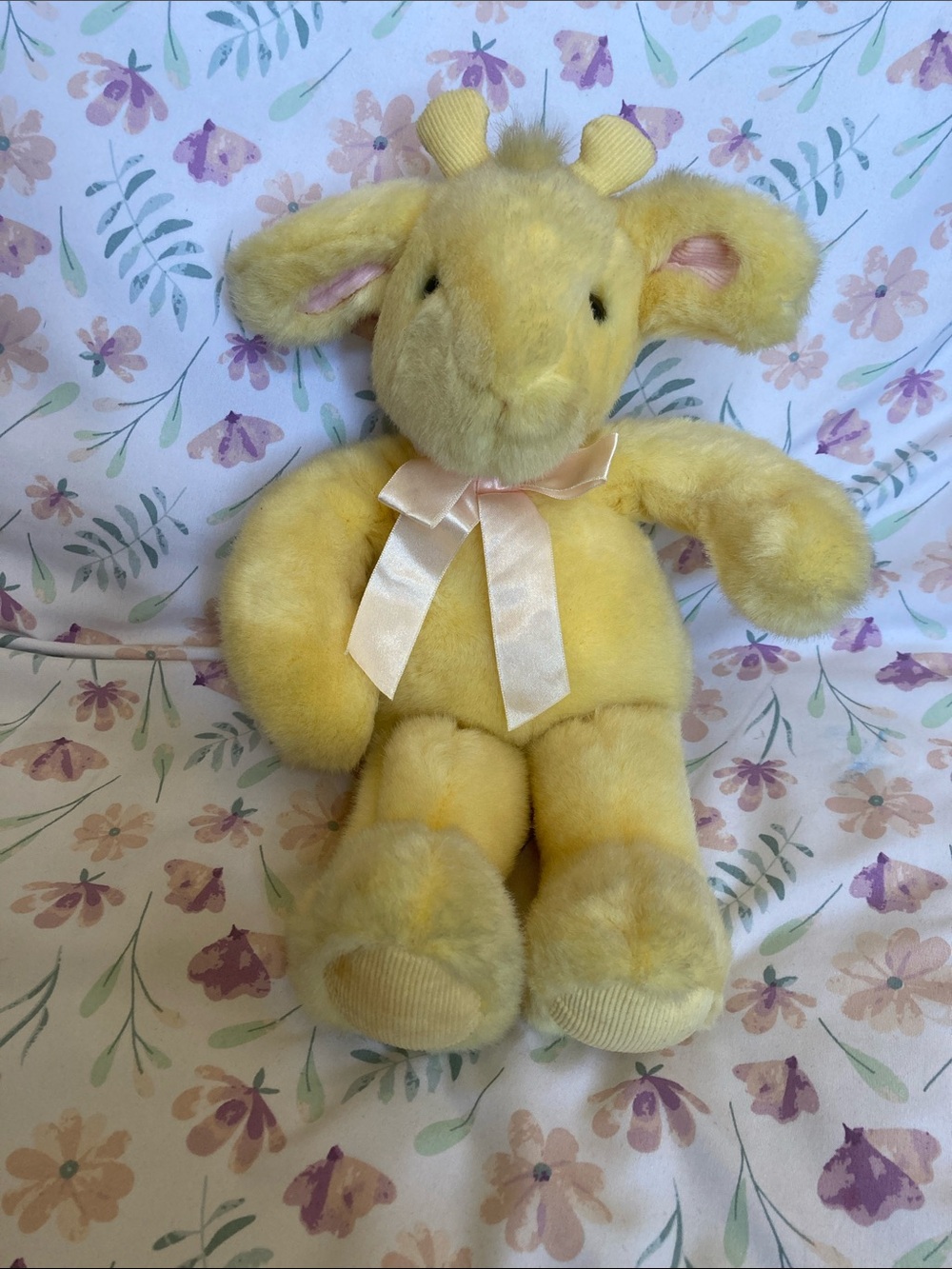 Vintage Yellow Plush Giraffe Rattle Pink Ears Jellybean Russ Berrie Corduroy 14"